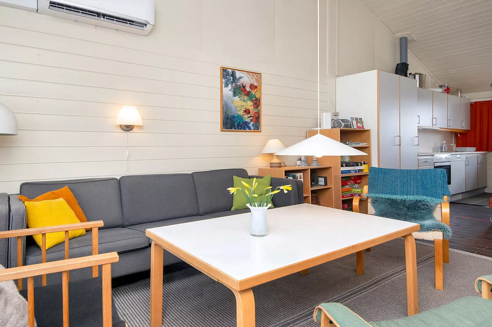 LØJT FERIECENTER-Binnen