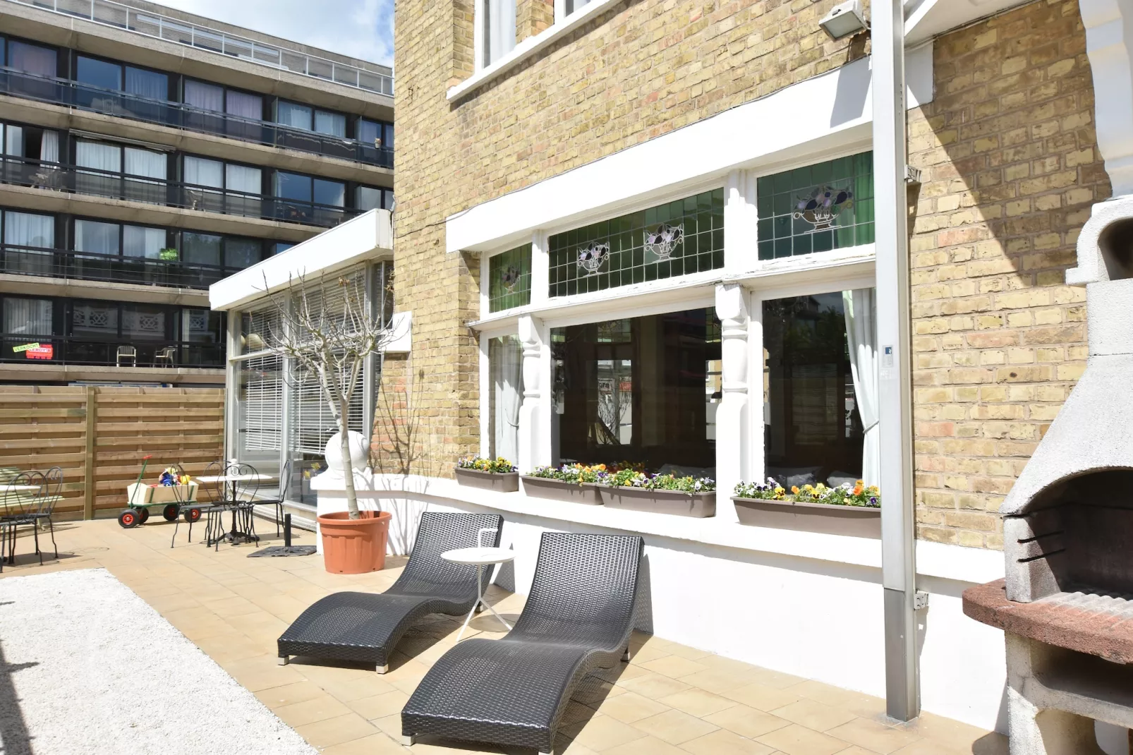 Het huis van Amelie-Terrasbalkon