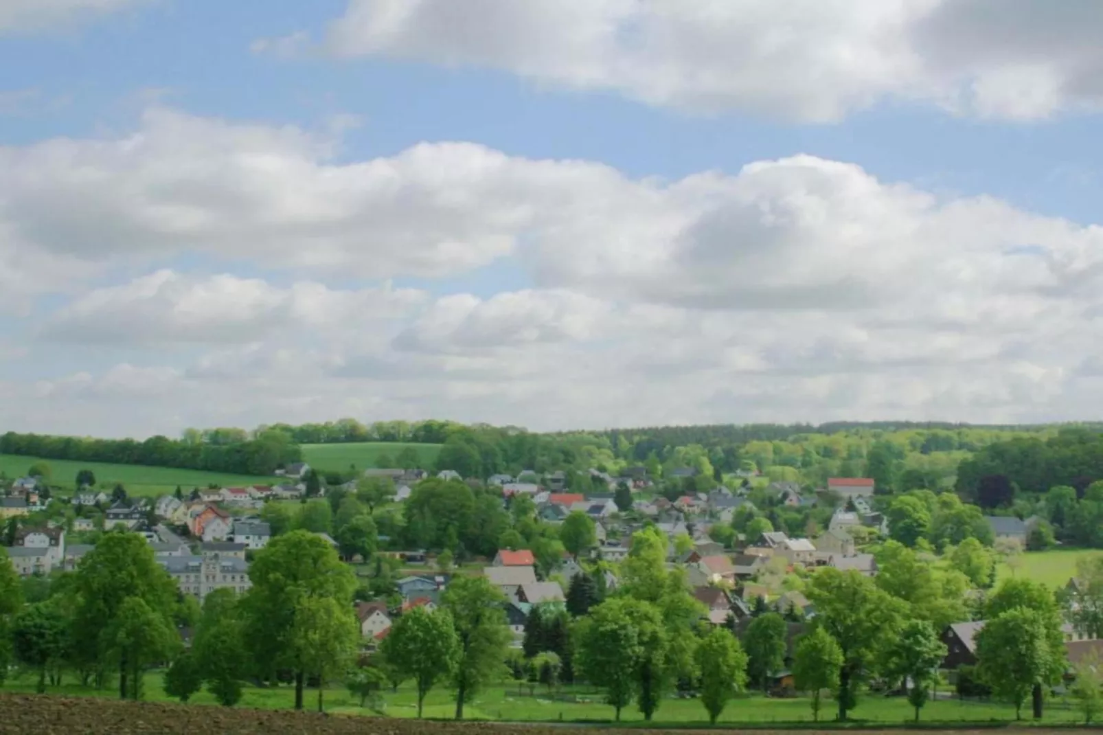 Villa im Erzgebirge-Gebieden zomer 20km