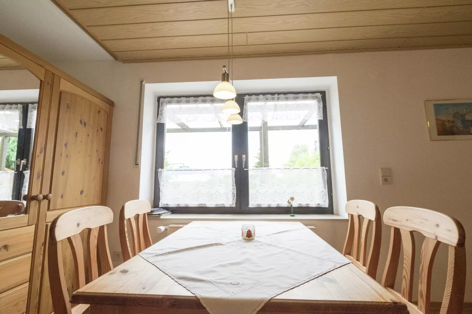Am Berg-Eetkamer