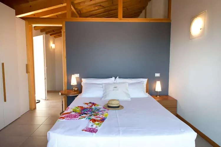 Residence Nautic Resort San Carlo Gargnano-casa san carlo-Slaapkamer