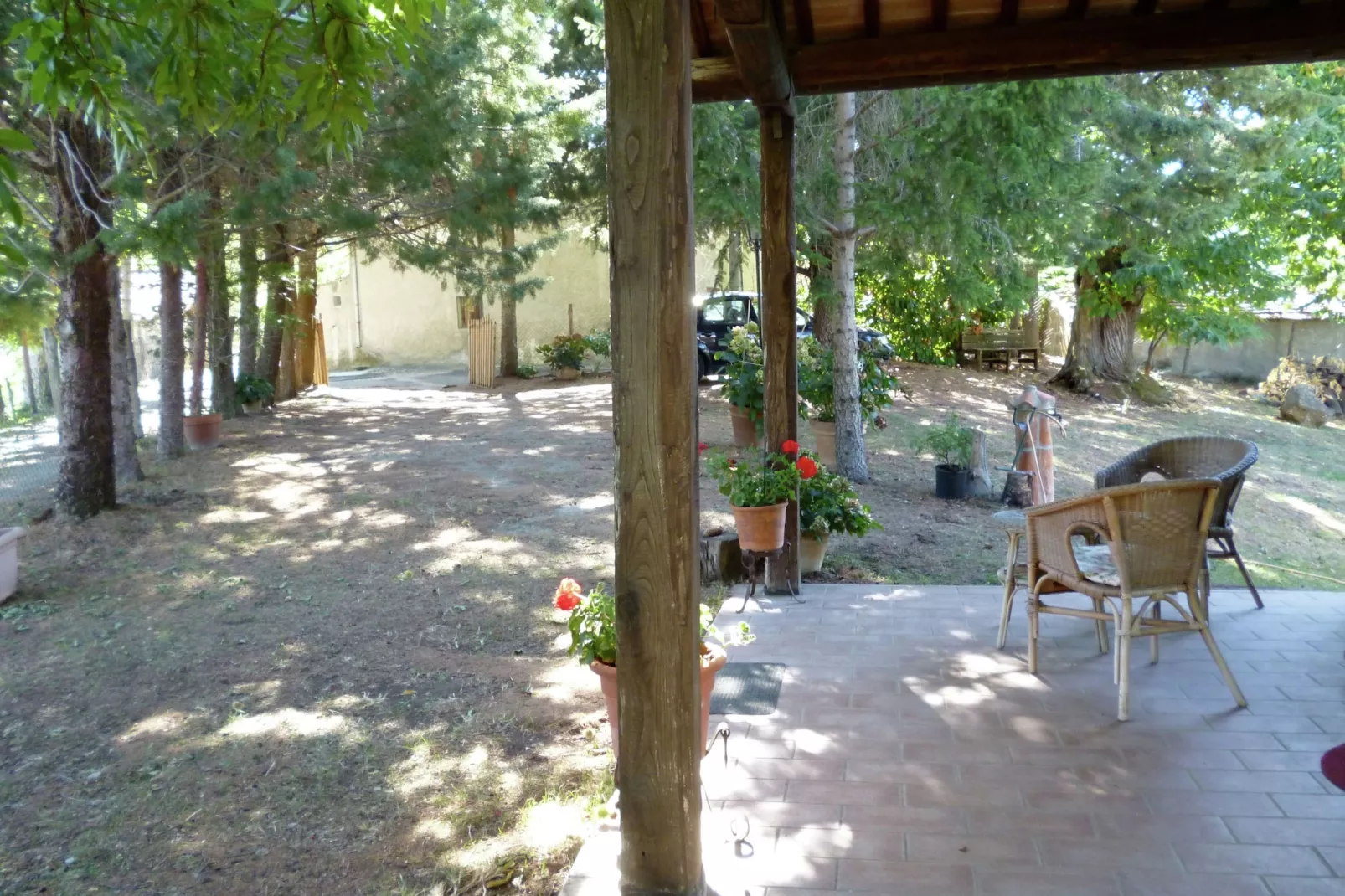 Baita del Por Azzolo-Tuinen zomer