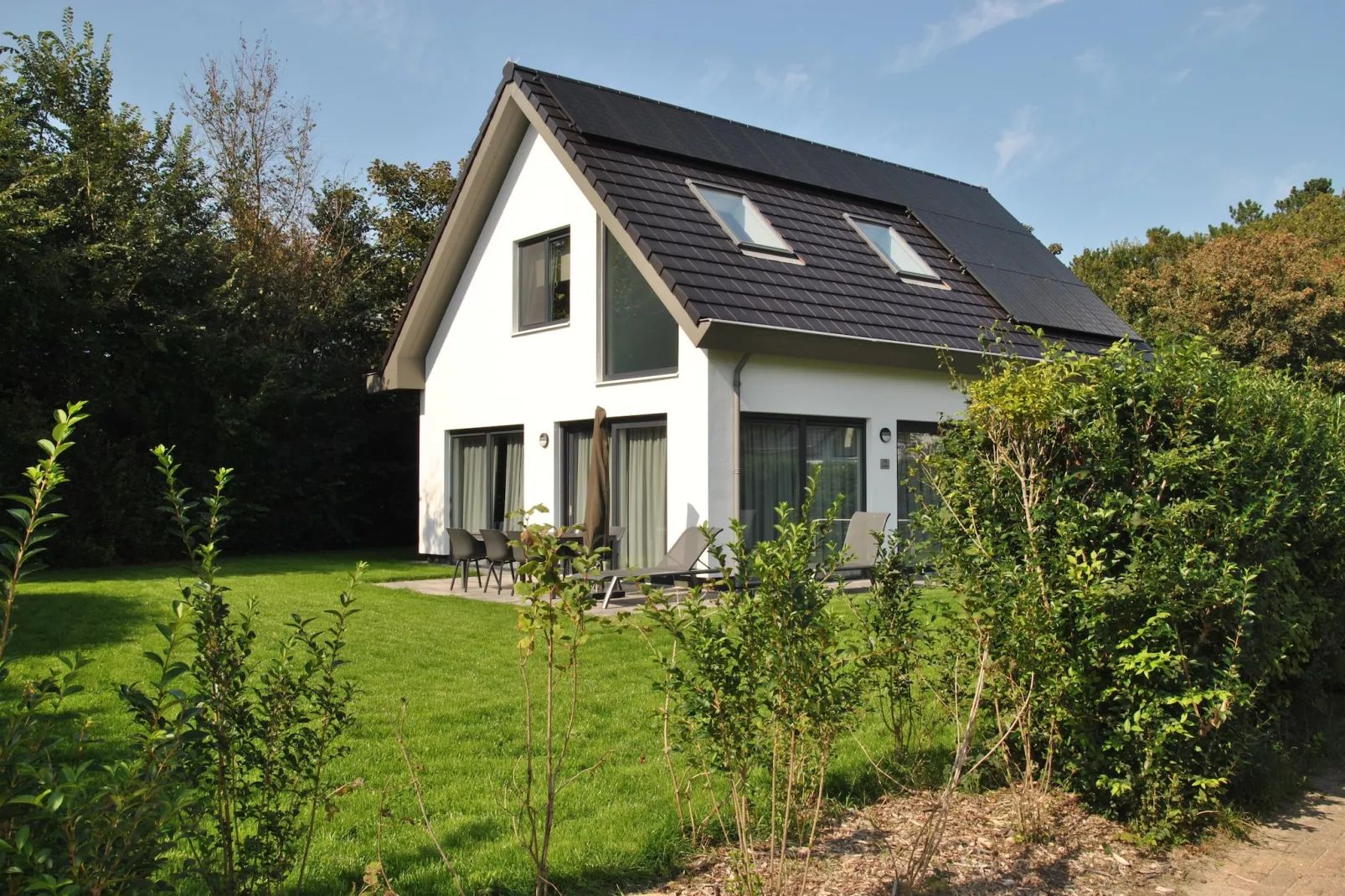 Villa Hoogelandt 70-Buitenkant zomer