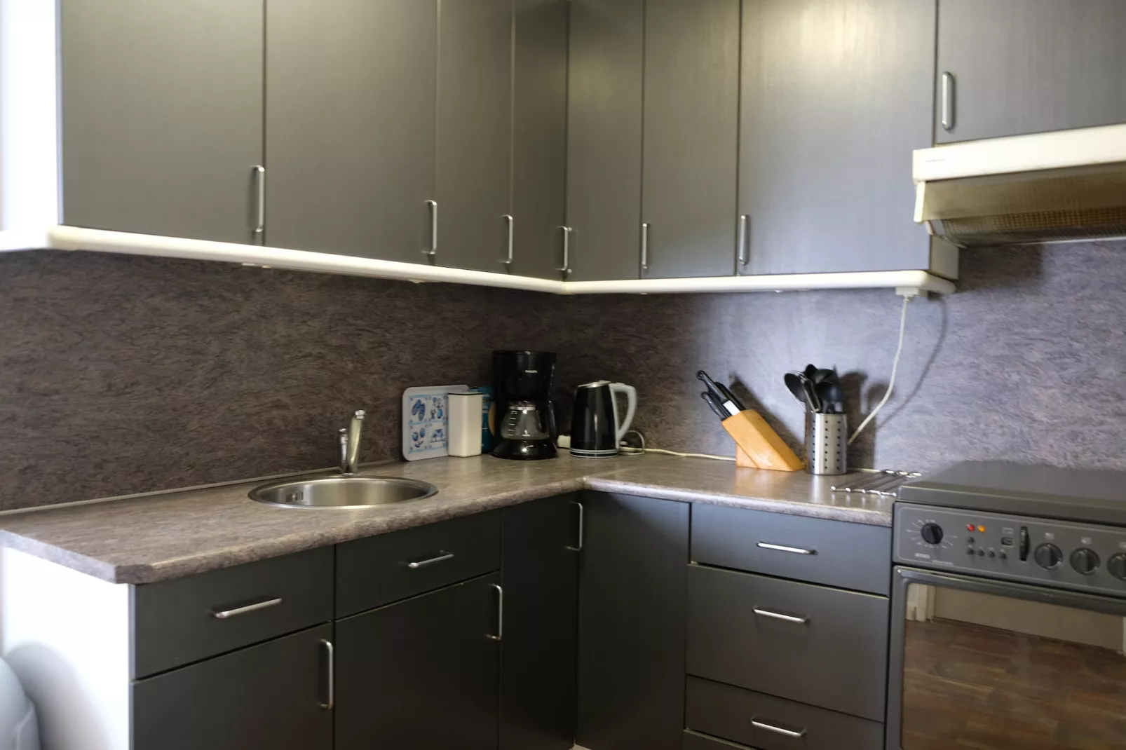 Aan de dwarsgracht-Keuken