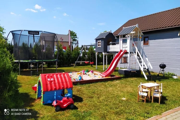 Domki letniskowe Jezierzany-Tuinen zomer