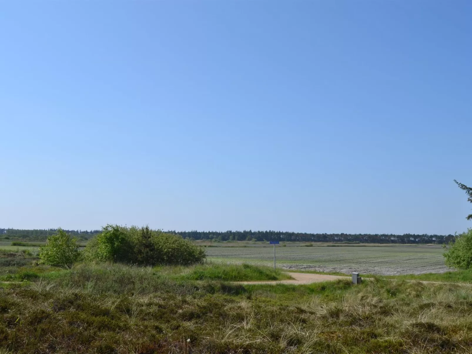 "Allin" - 1km from the sea-Buiten