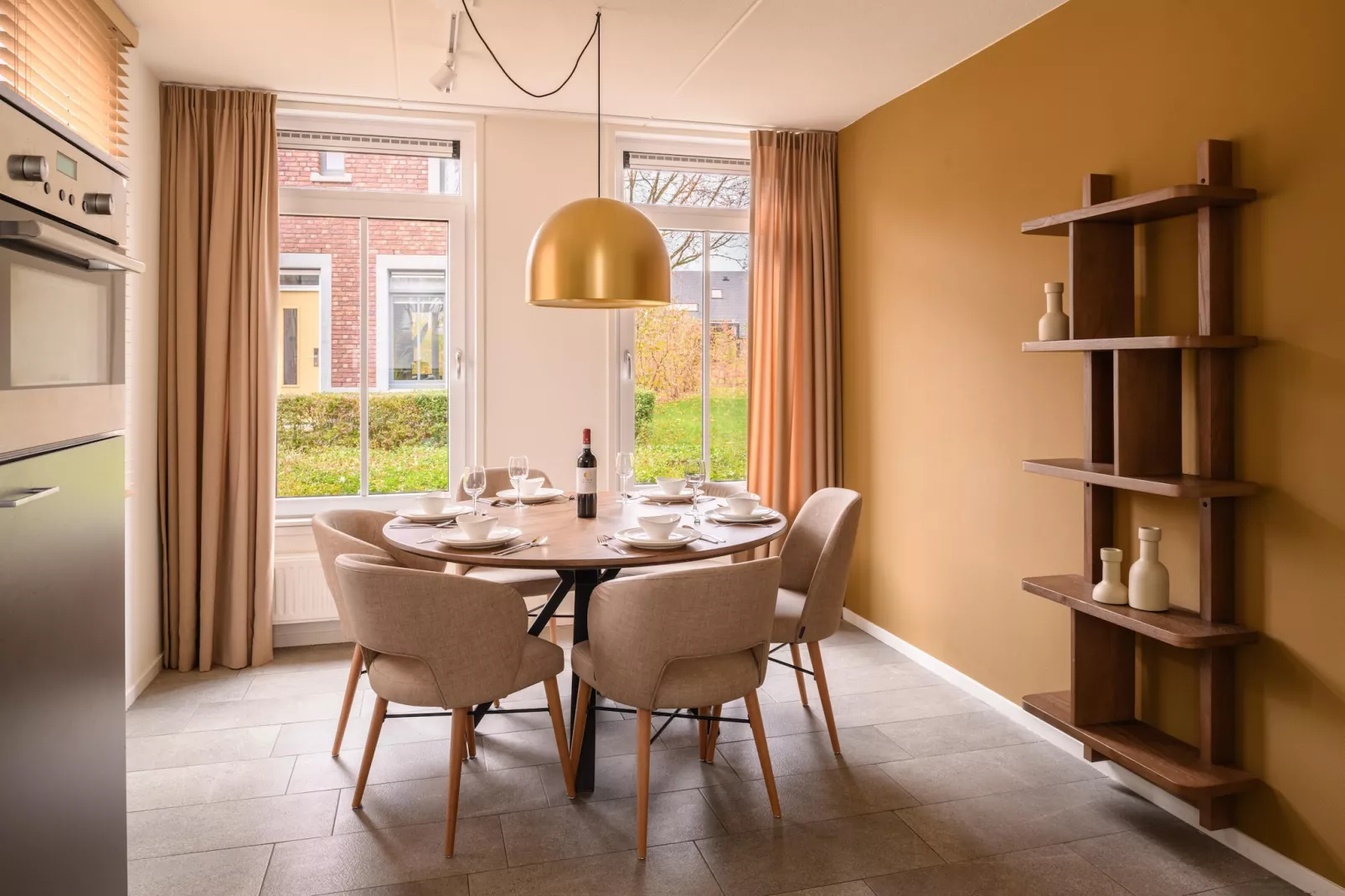 Resort Maastricht 39-Eetkamer