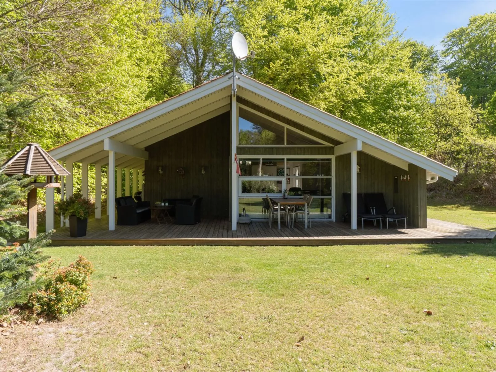 "Teodosij" - 500m from the sea-Buiten