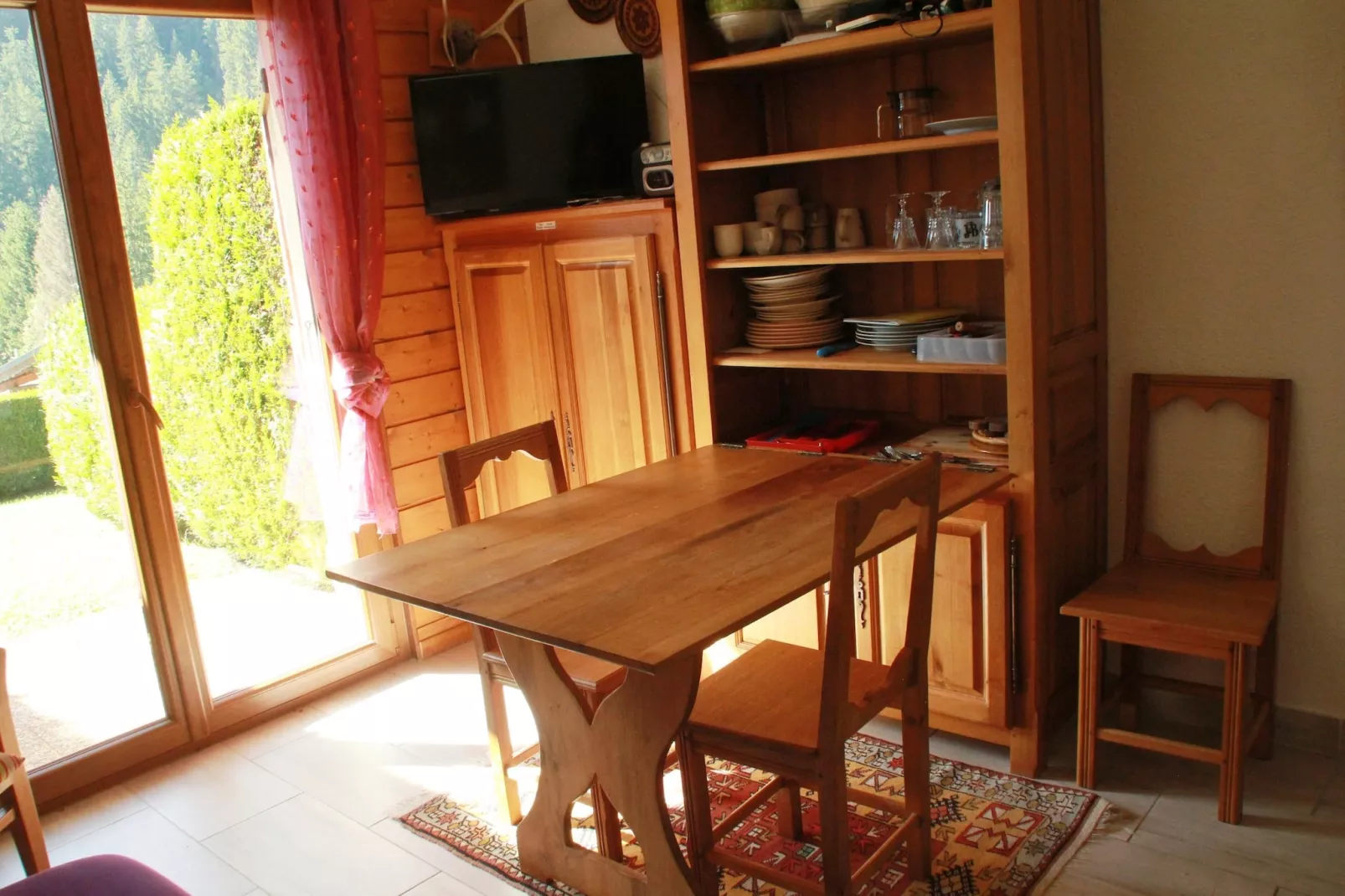 Chalet de l'Oy OY2 NATURE & MOUNTAIN 3 pers.-Eetkamer