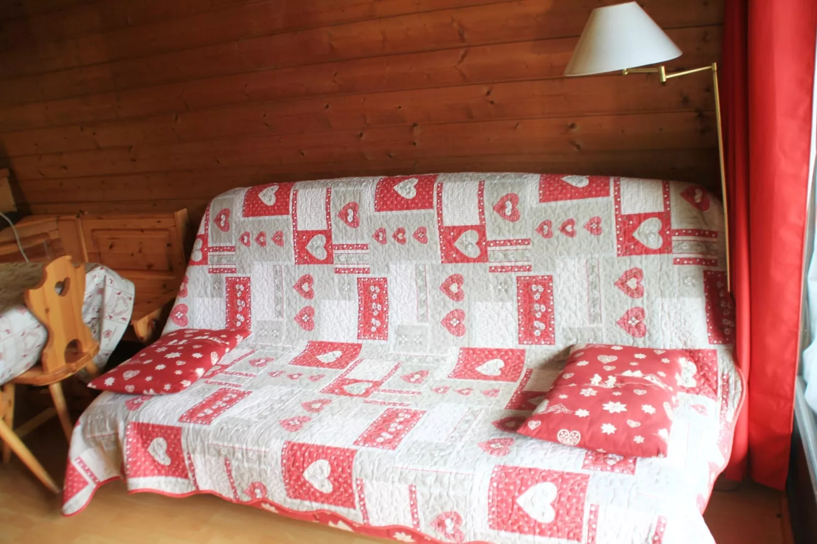 Moulin ML184 TELECABINE & MOUNTAIN 4 pers.-Woonkamer