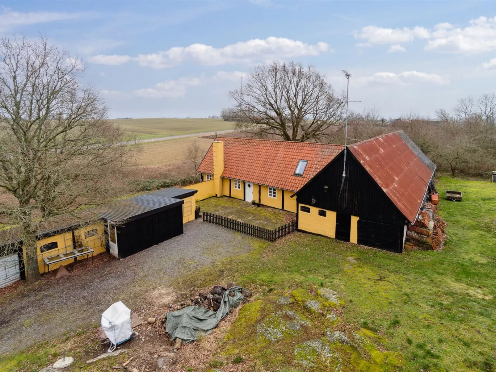 "Bena" - 2km from the sea-Buiten