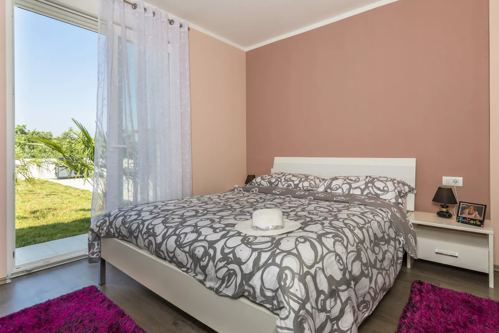 Villa Land with Private Pool
