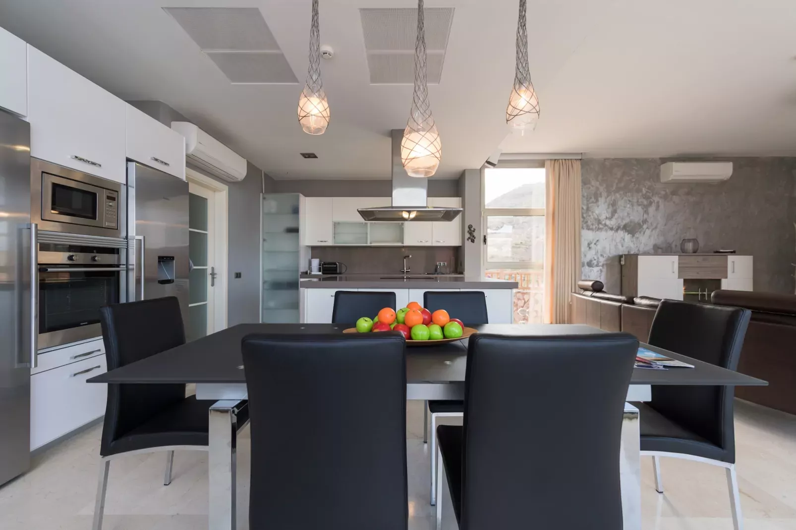 V11-Eetkamer