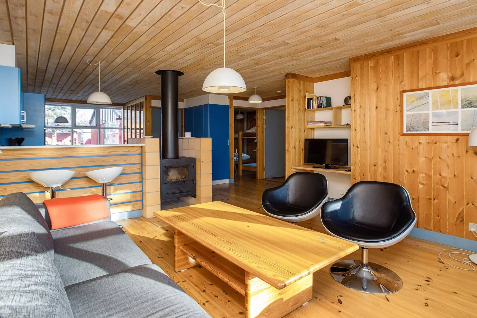 3 room, close to the sea/dike-Binnen