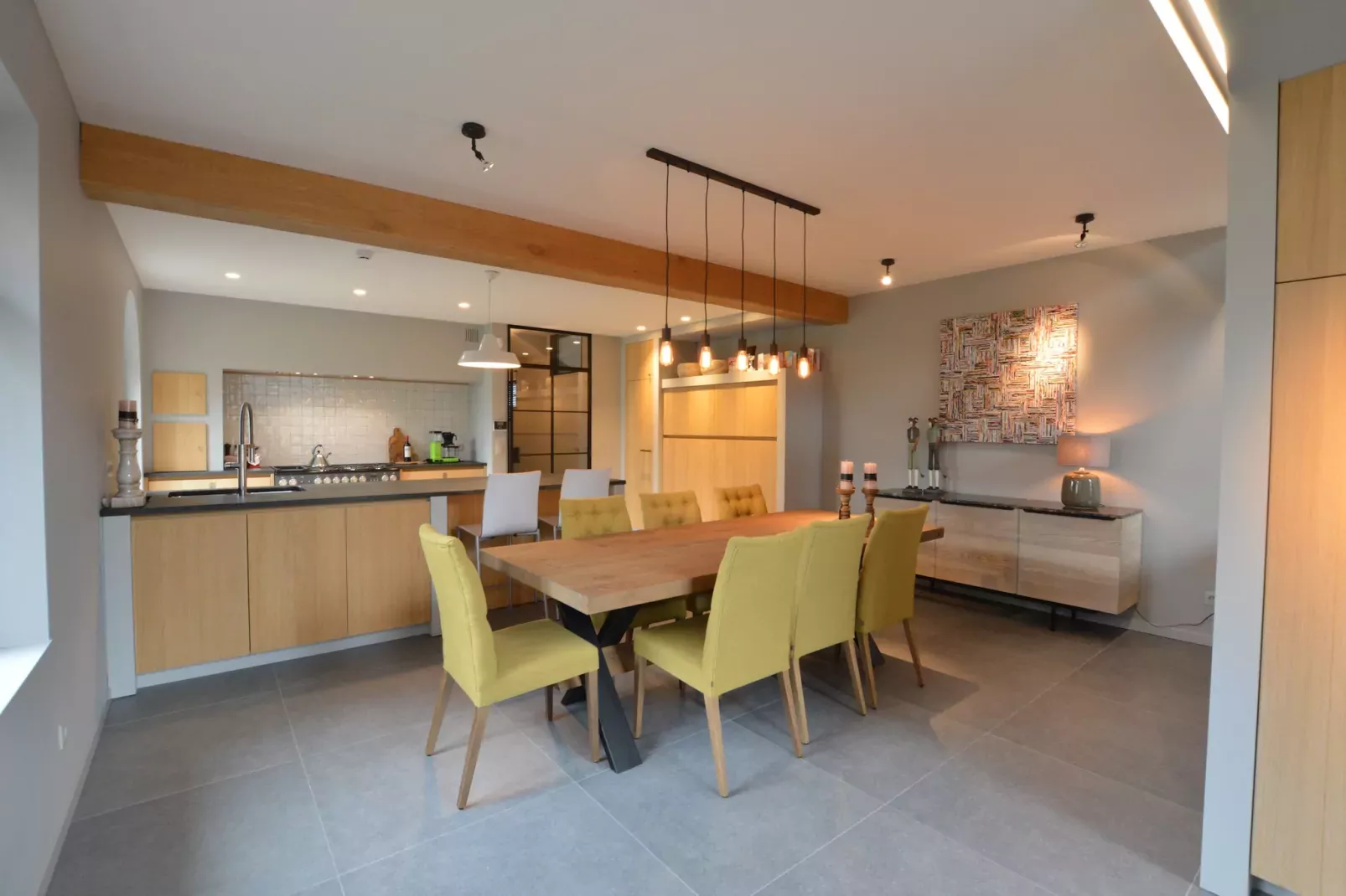 Vakantiehuis in Aalter bij bos en strand-Eetkamer