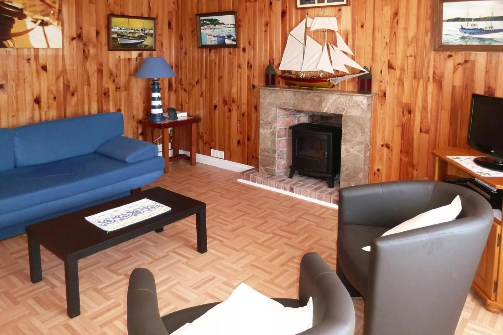 Holiday home Plouhinec-Woonkamer