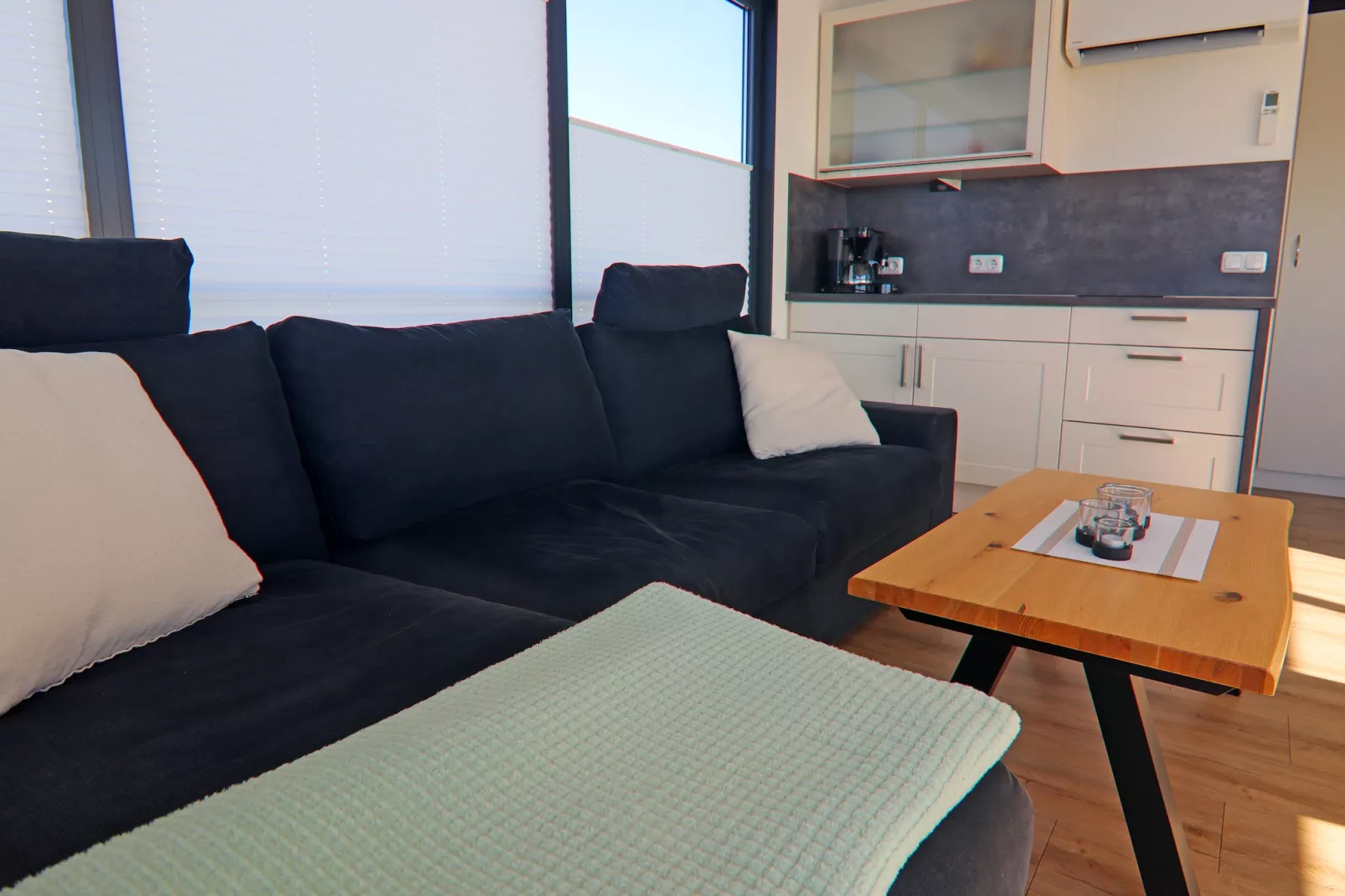 Hausboot Family & Friends mit Hund LP 10 / 1-2 Personen-Woonkamer