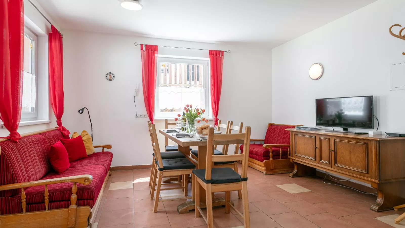Haus Oliver 3-Eetkamer