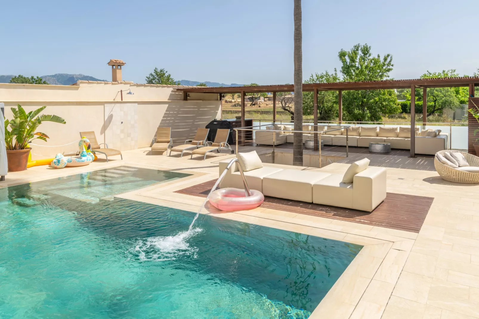 Rainbow Home Mallorca-Image-tags.