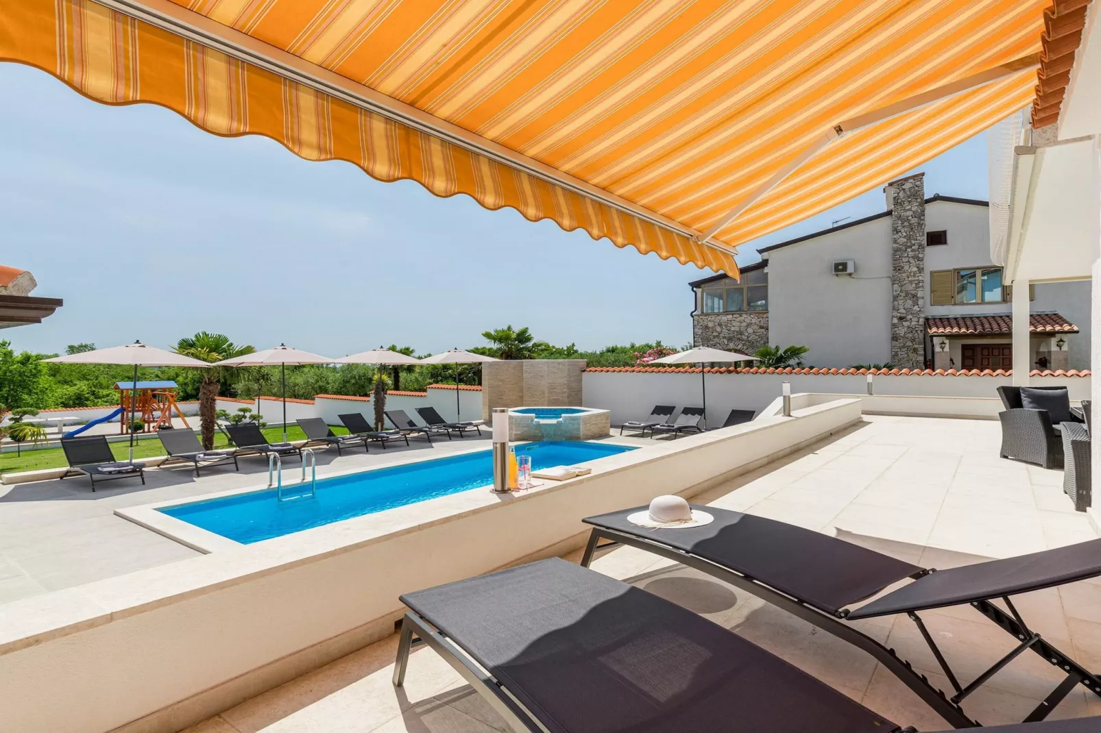 Villa Anela-Zwembad