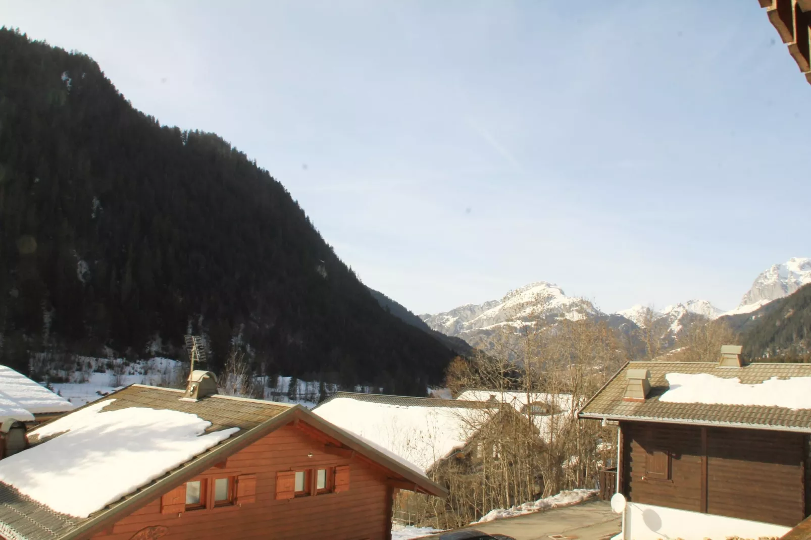 Chalet Ecureuil ECR CHARMING & NATURE 5 Pers.-Uitzicht winter