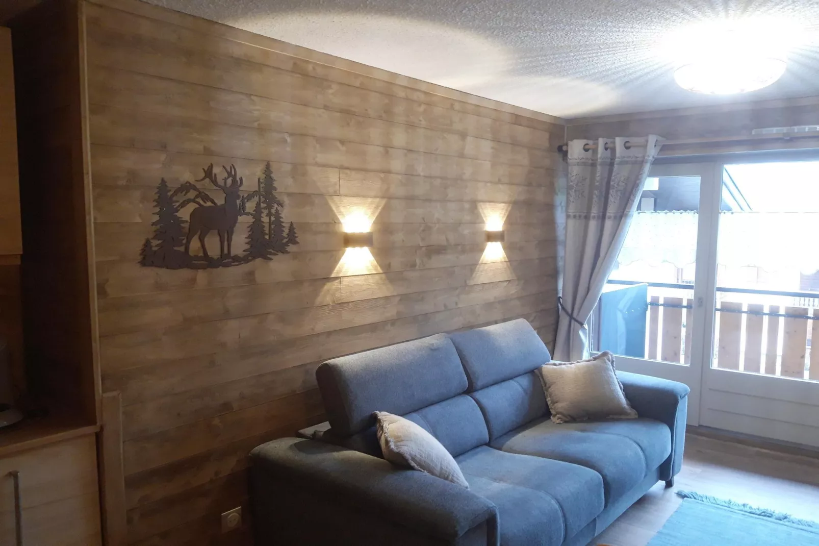 Alpenlake AP122 VIEW & NATURE 4 Pers.-Woonkamer