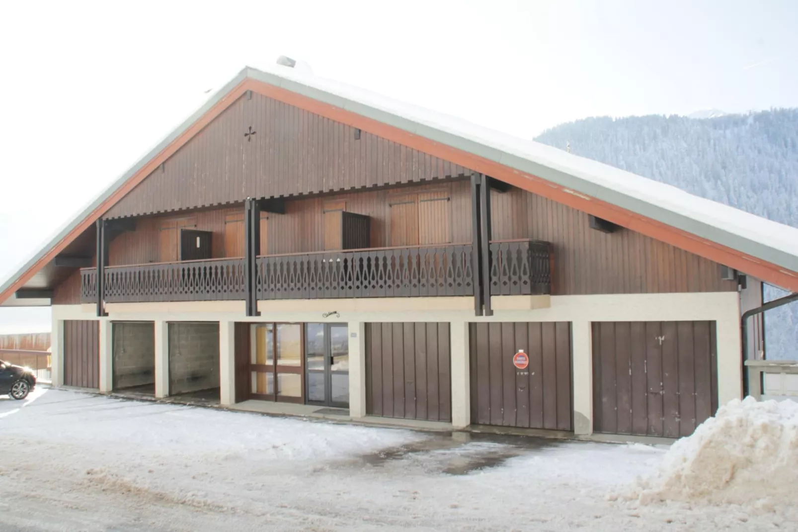 Grépon GP6  CENTER & MOUNTAIN 6 Pers.-Exterieur winter