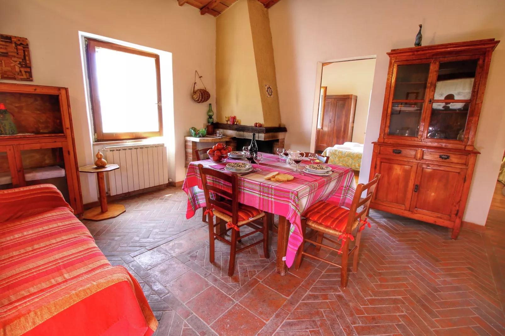 Casa Olivo-Eetkamer