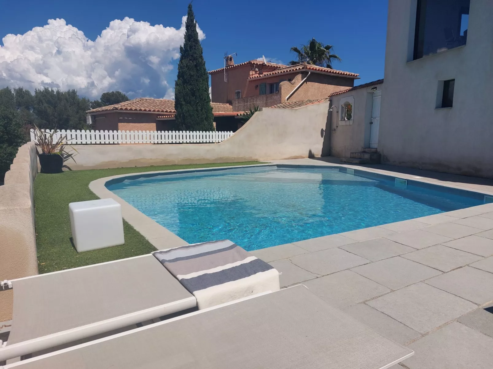 Appartement Bleu Azur-Buiten