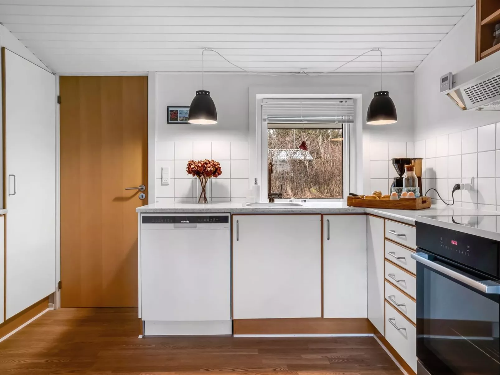 "Birla" - 900m from the sea-Binnen