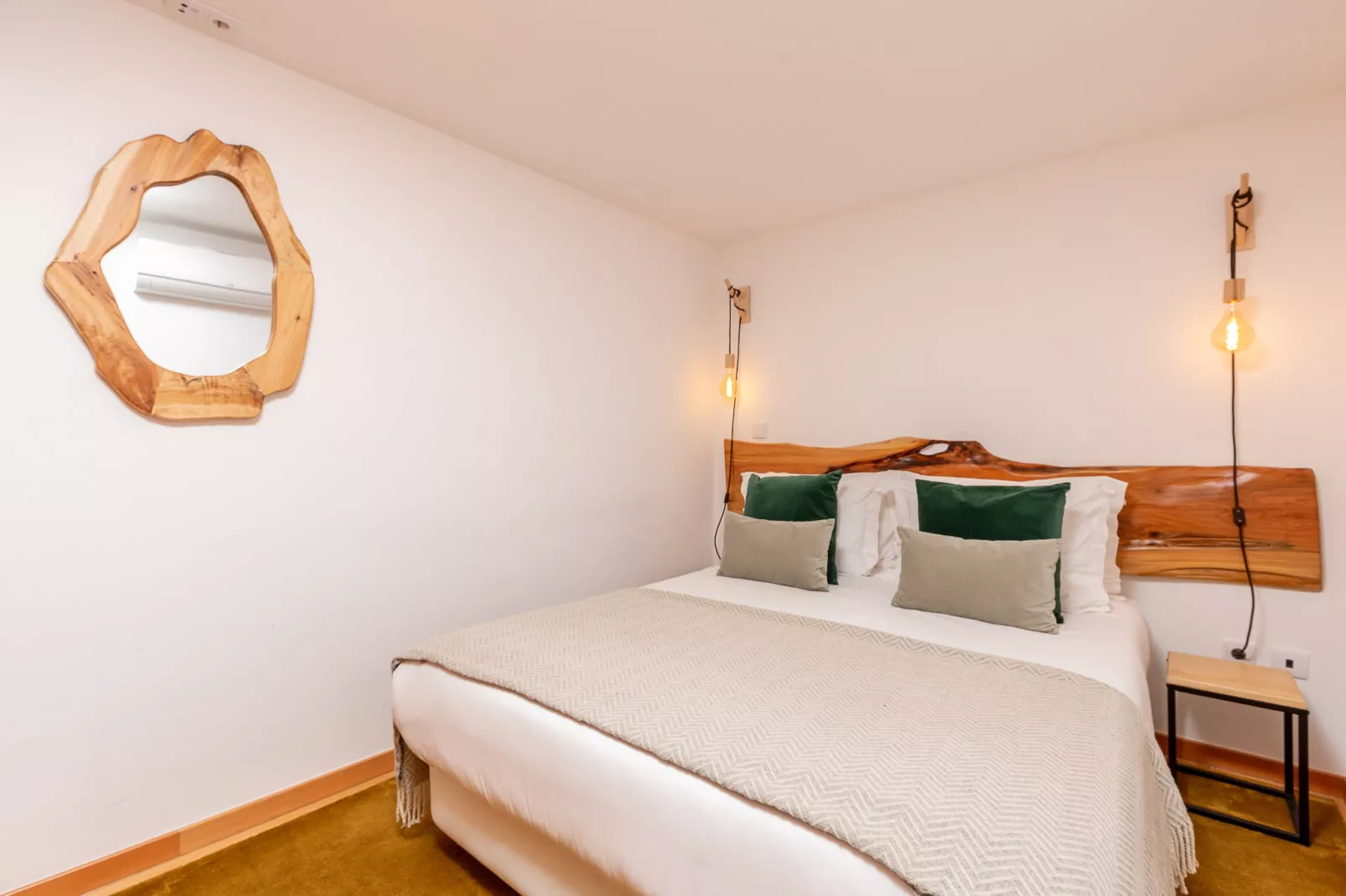 YOUROPO - Cosy 6-Slaapkamer