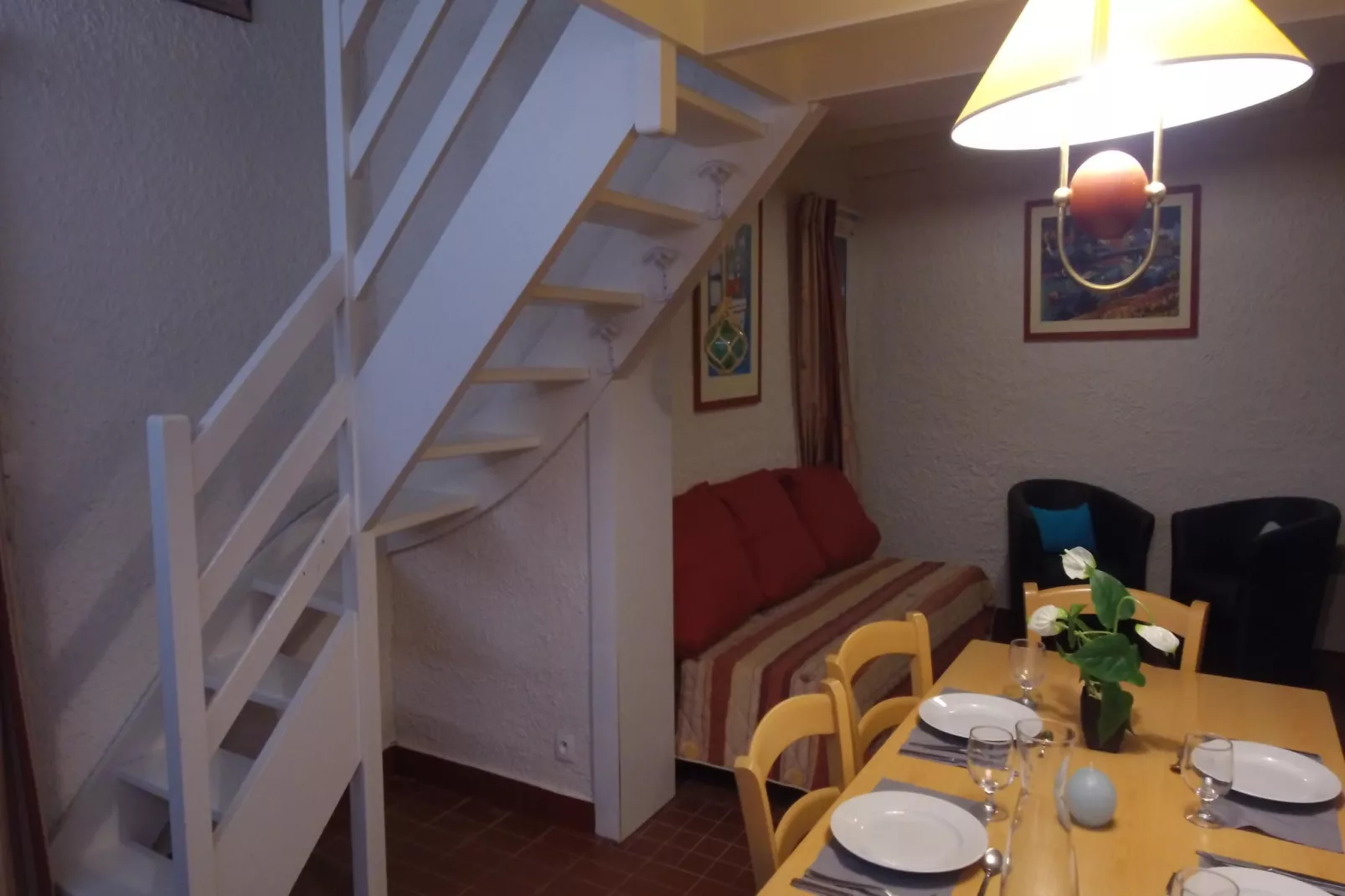 Gîte 4 Pièces 8 Personnes 1 bébé 2 salles d'eau-Eetkamer