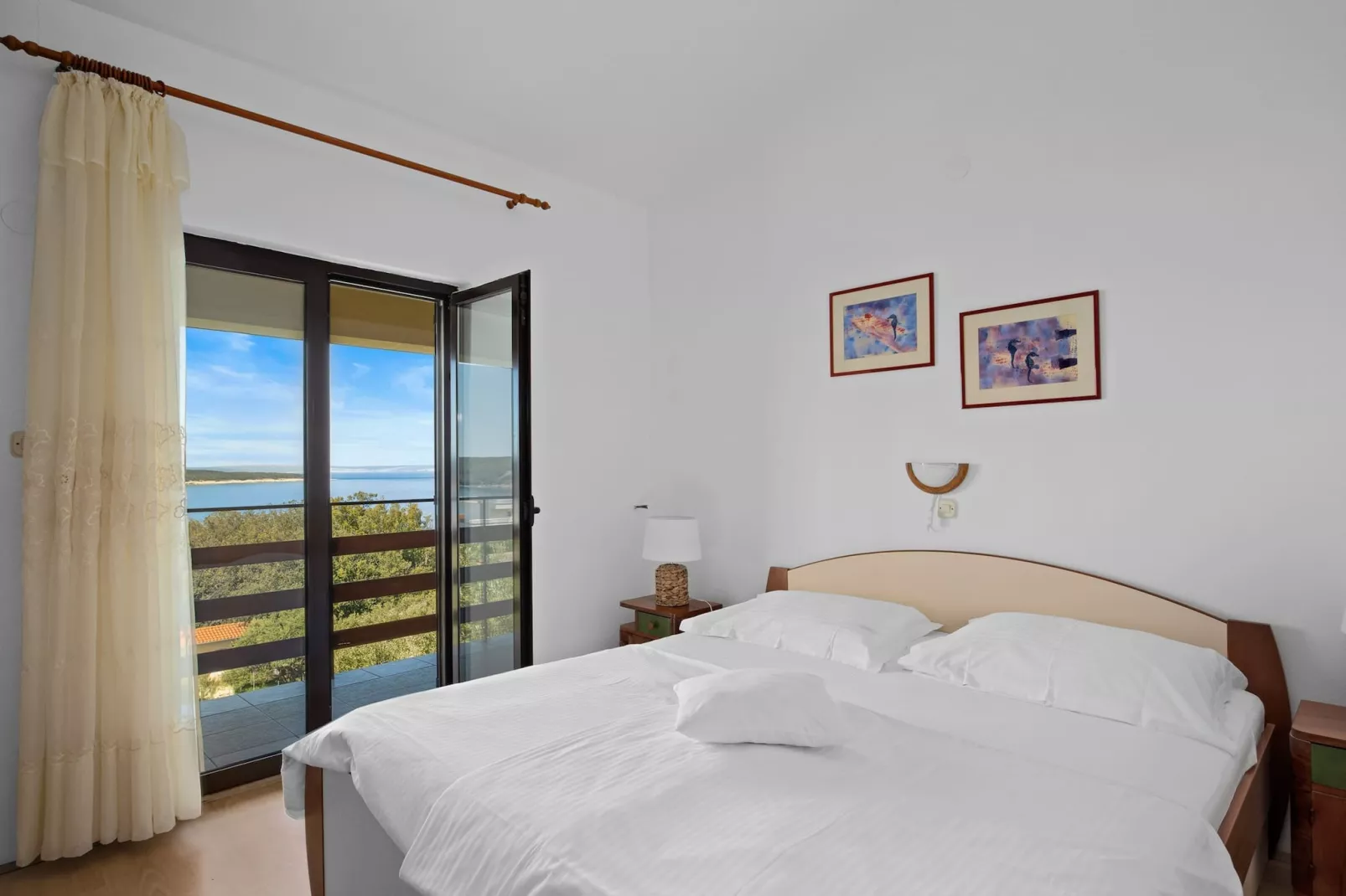 Anamar - One Bedroom Apartment
