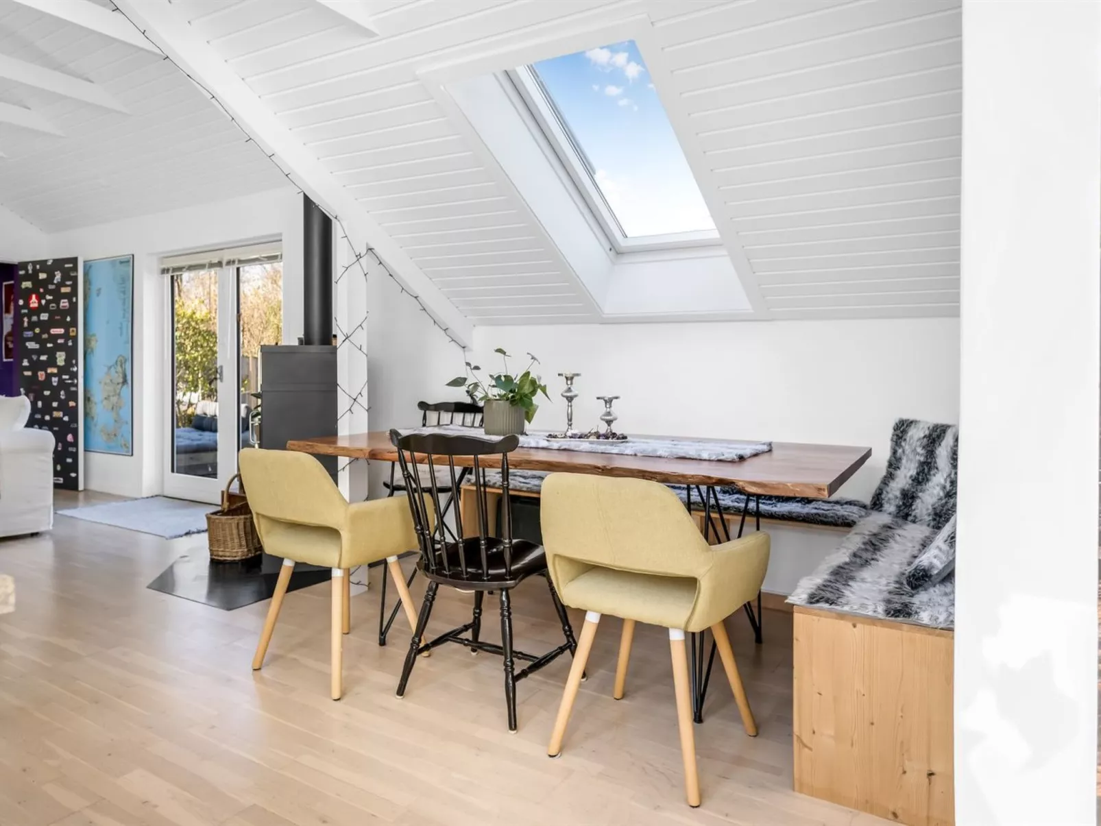"Hughe" - 1.3km from the sea