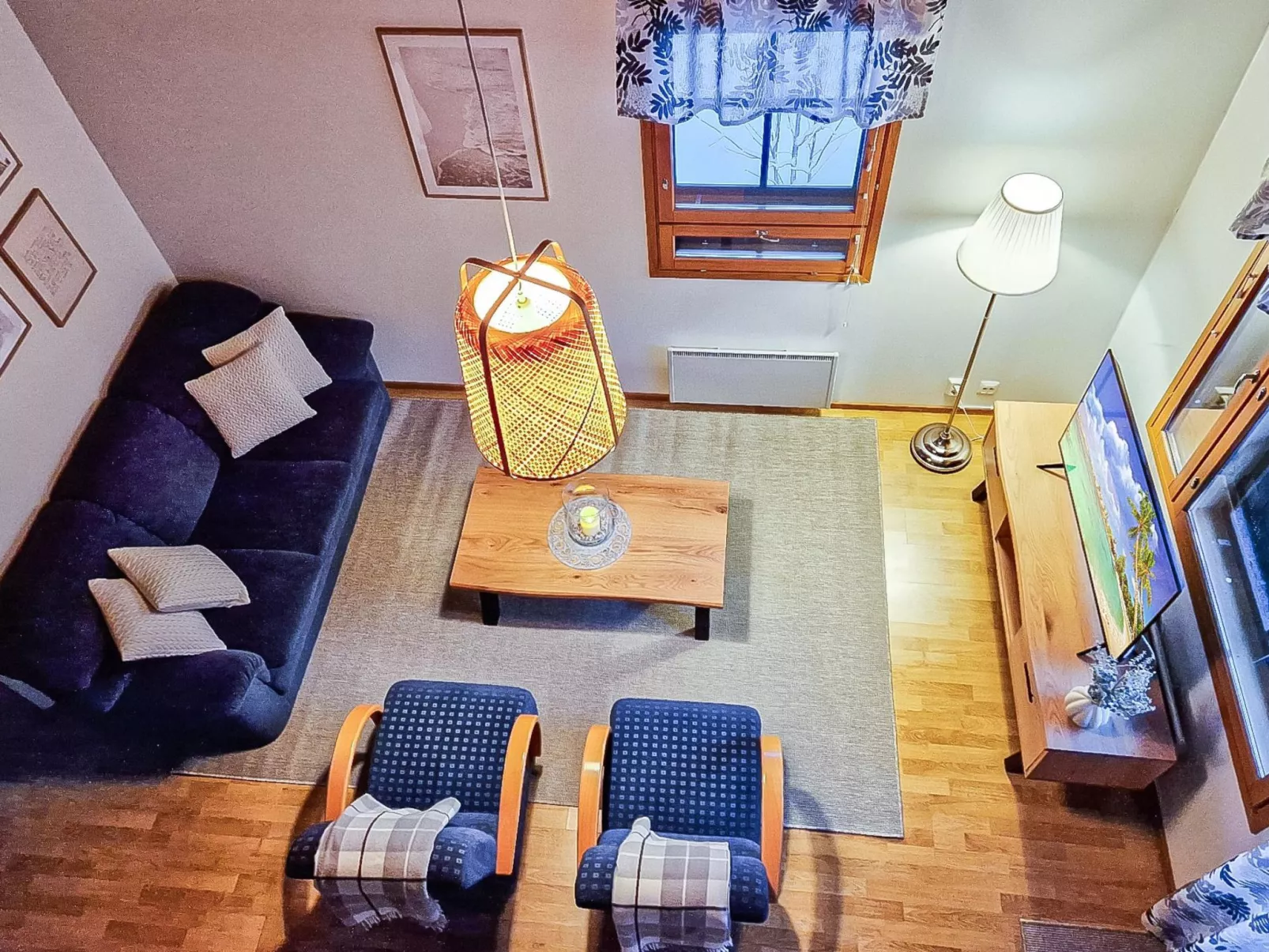 Alppitalo sinitähti 9 apt 3