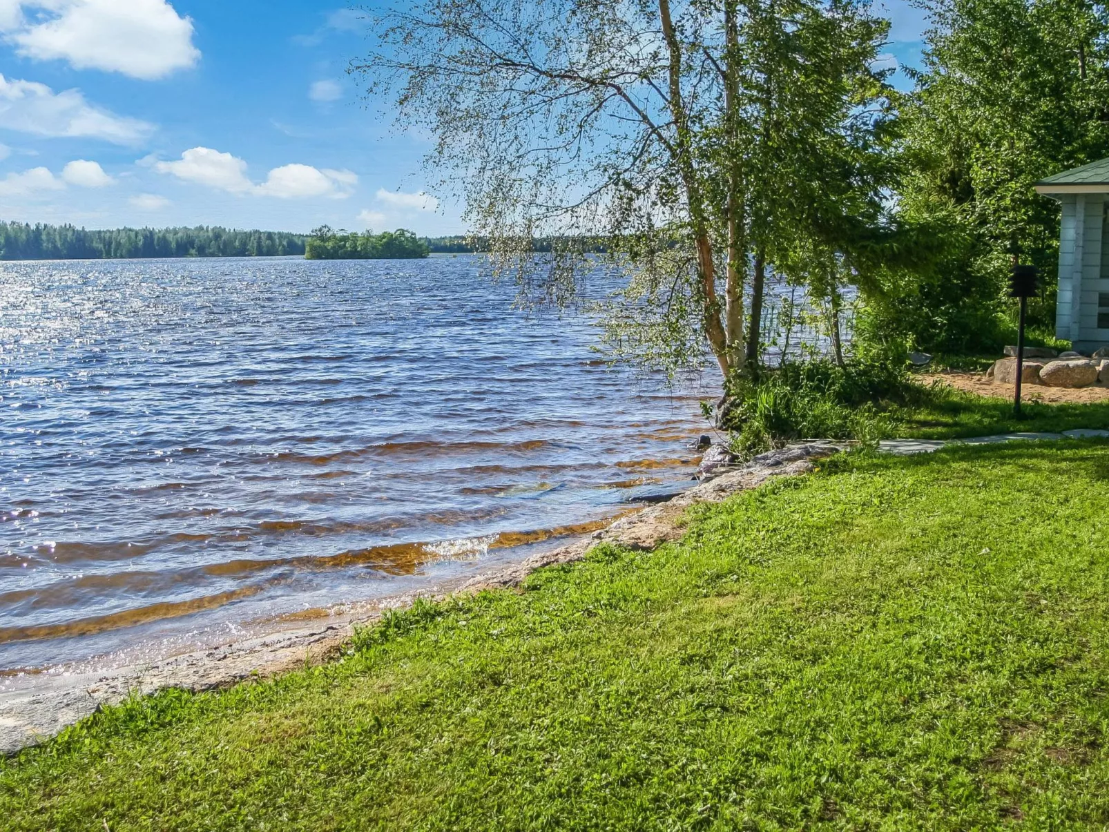 Onnimökki