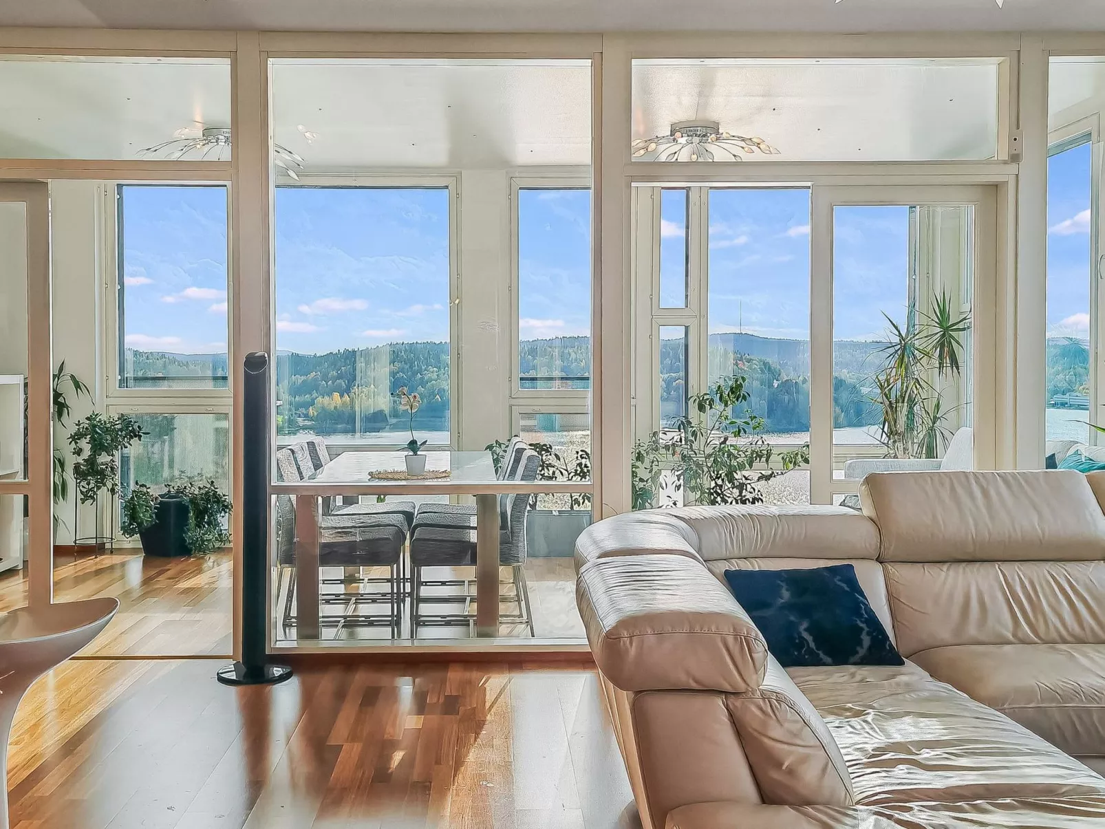Horisontti penthouse-Binnen