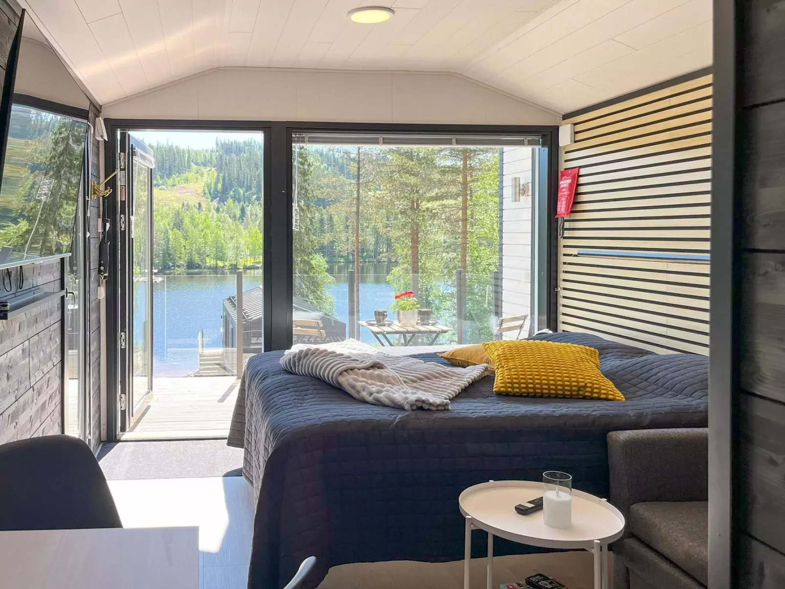 Rakkaranta c, henry ford cabin-Binnen