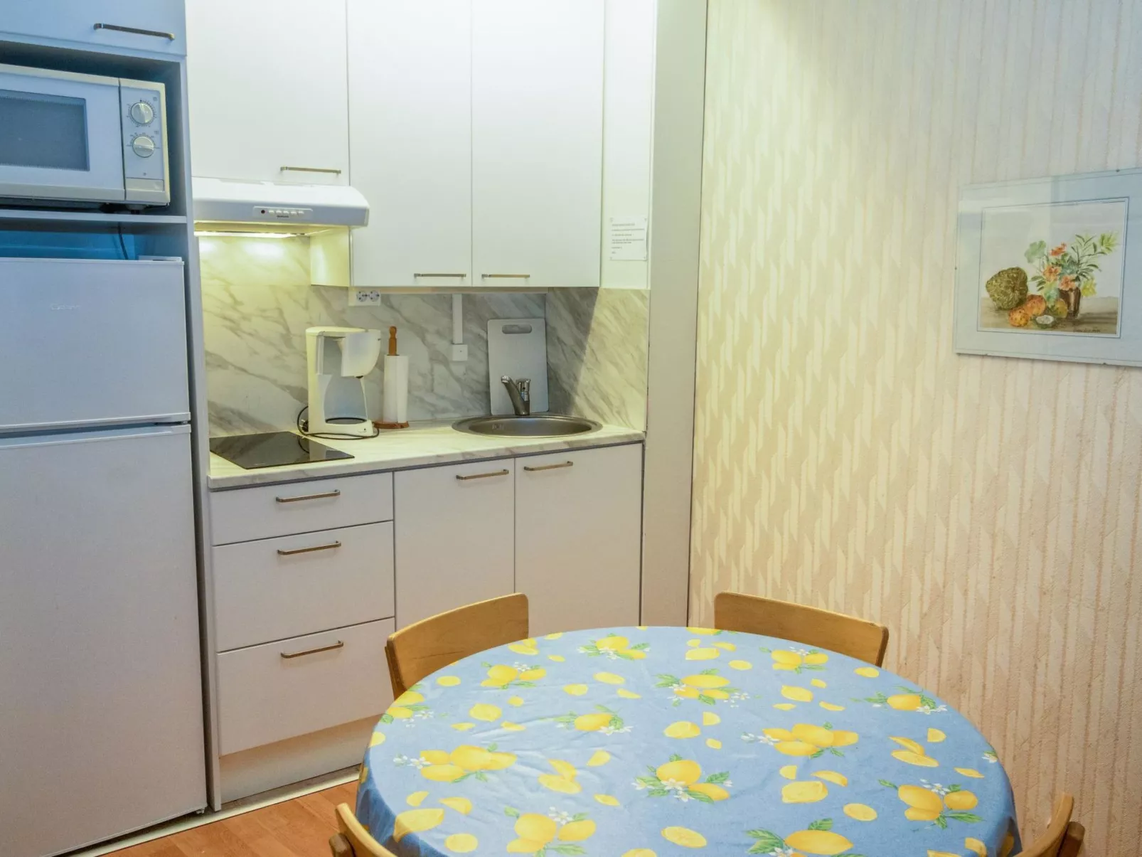 Kylpylä-hotelli, room 442