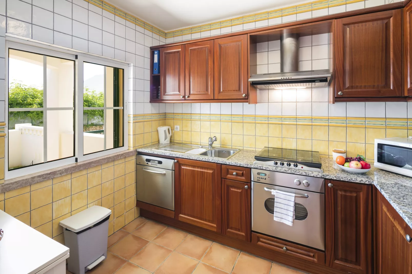 20 Terraços de Benagil (Casa Luisa)-Keuken