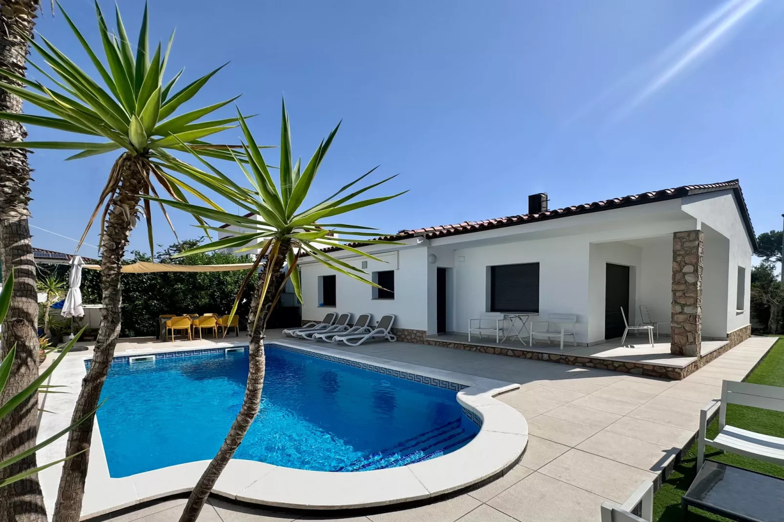 poolofhouse