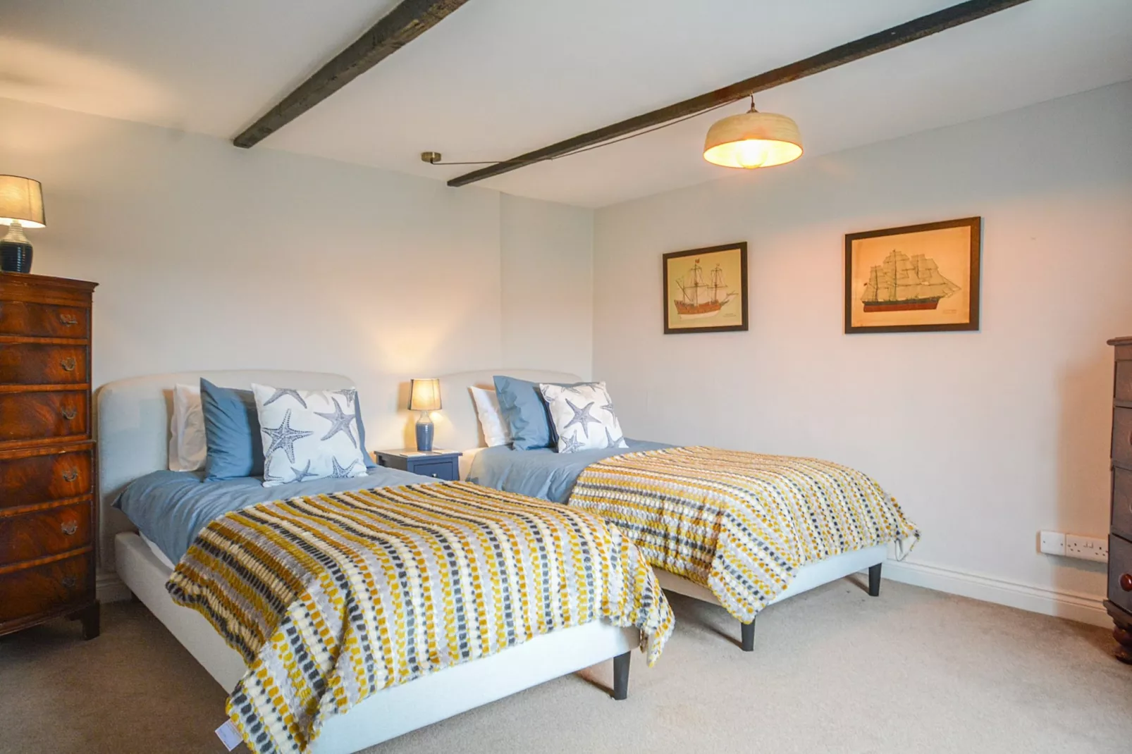 Hillside, Kingsand