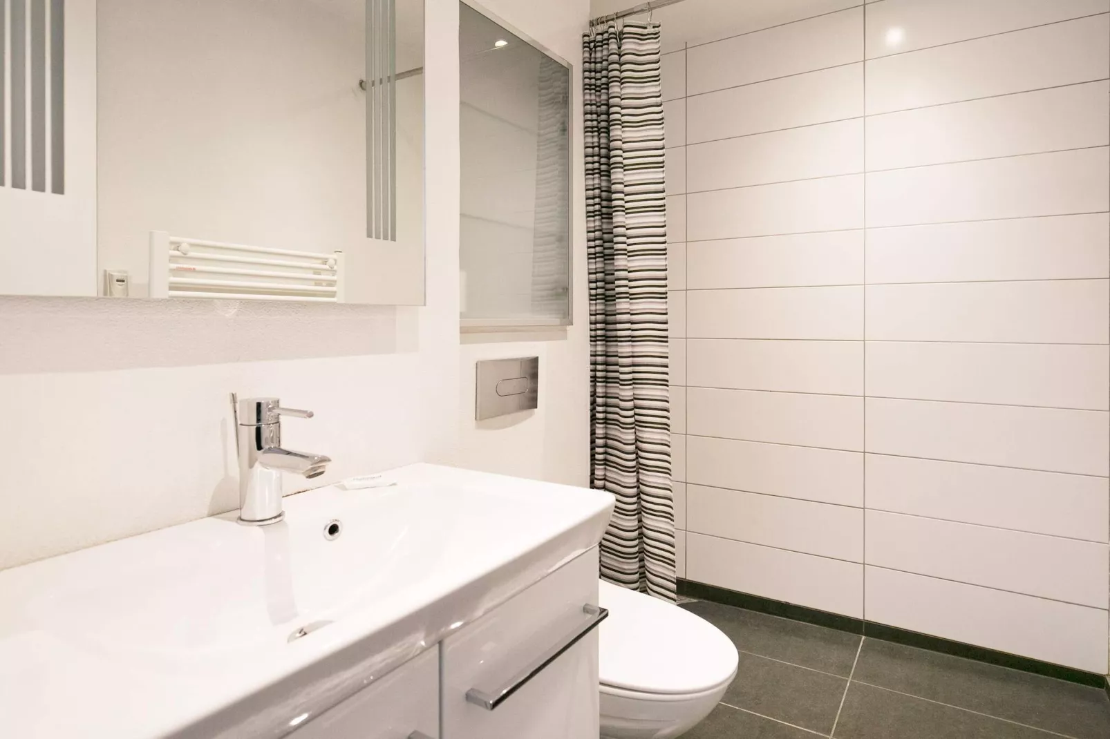 3 room-Binnen