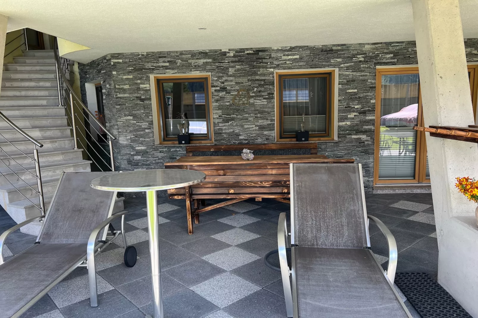 Vakantiehuis vlakbij Kaprun, in Zell am See-Terrasbalkon