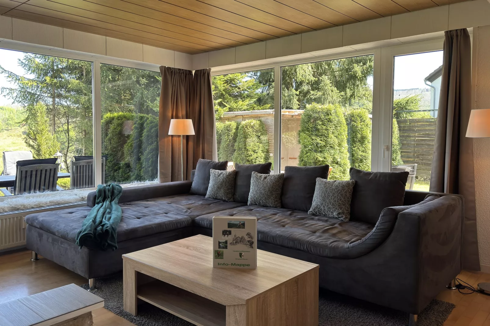 Bärenhütte 6 Personen-Woonkamer