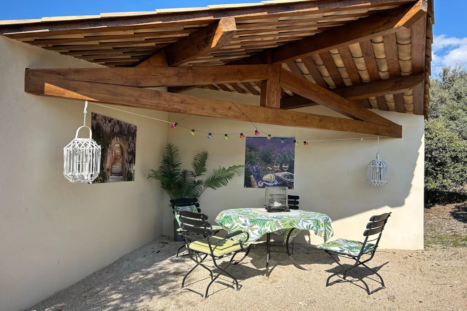Villes sur Auzon-Terrasbalkon