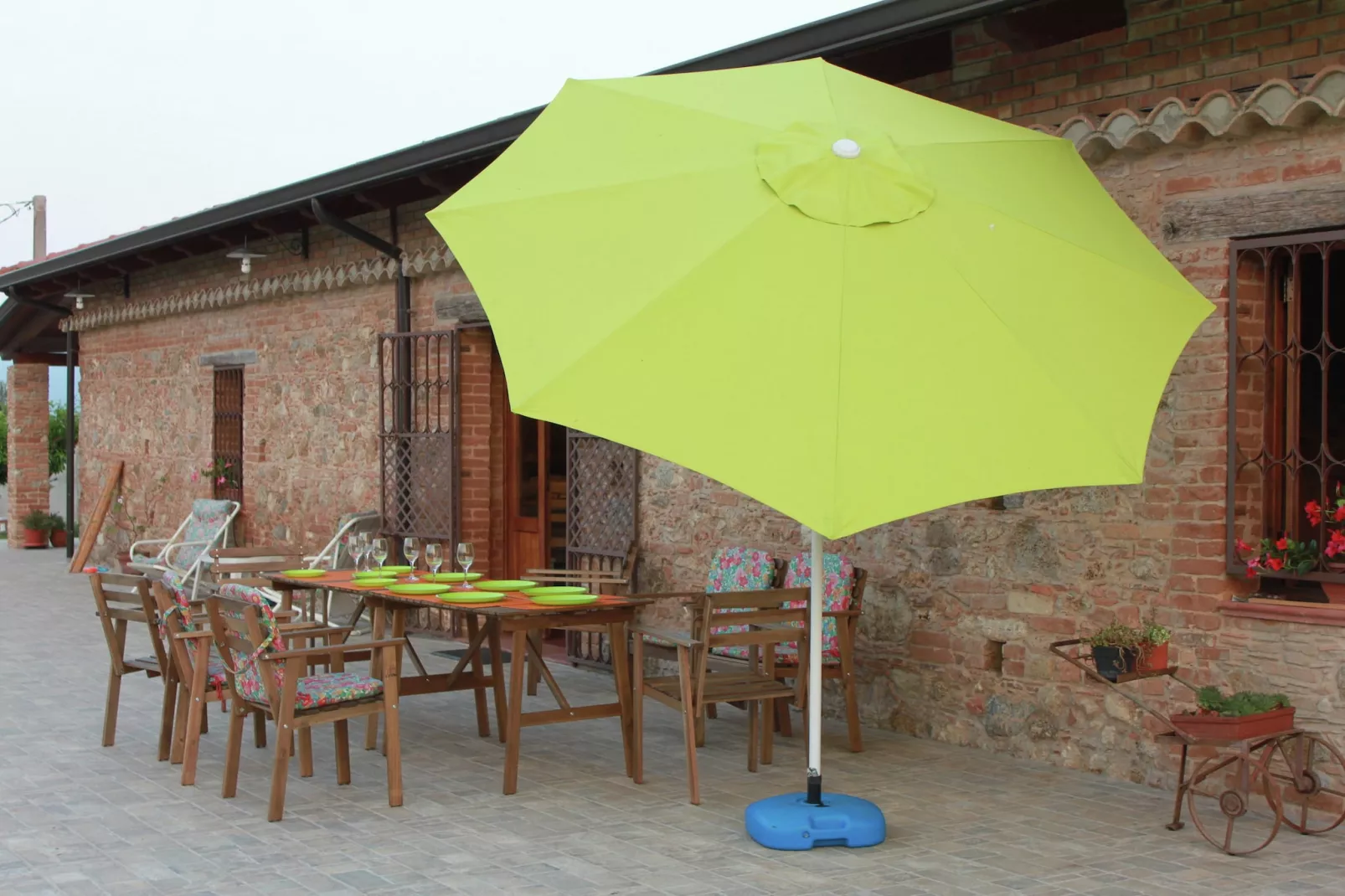 Casale tra gli Agrumi-Terrasbalkon