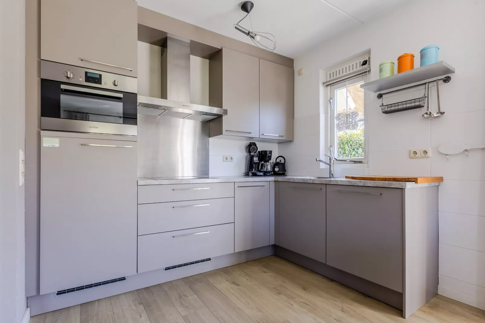 Buitenhof Domburg 12-Keuken