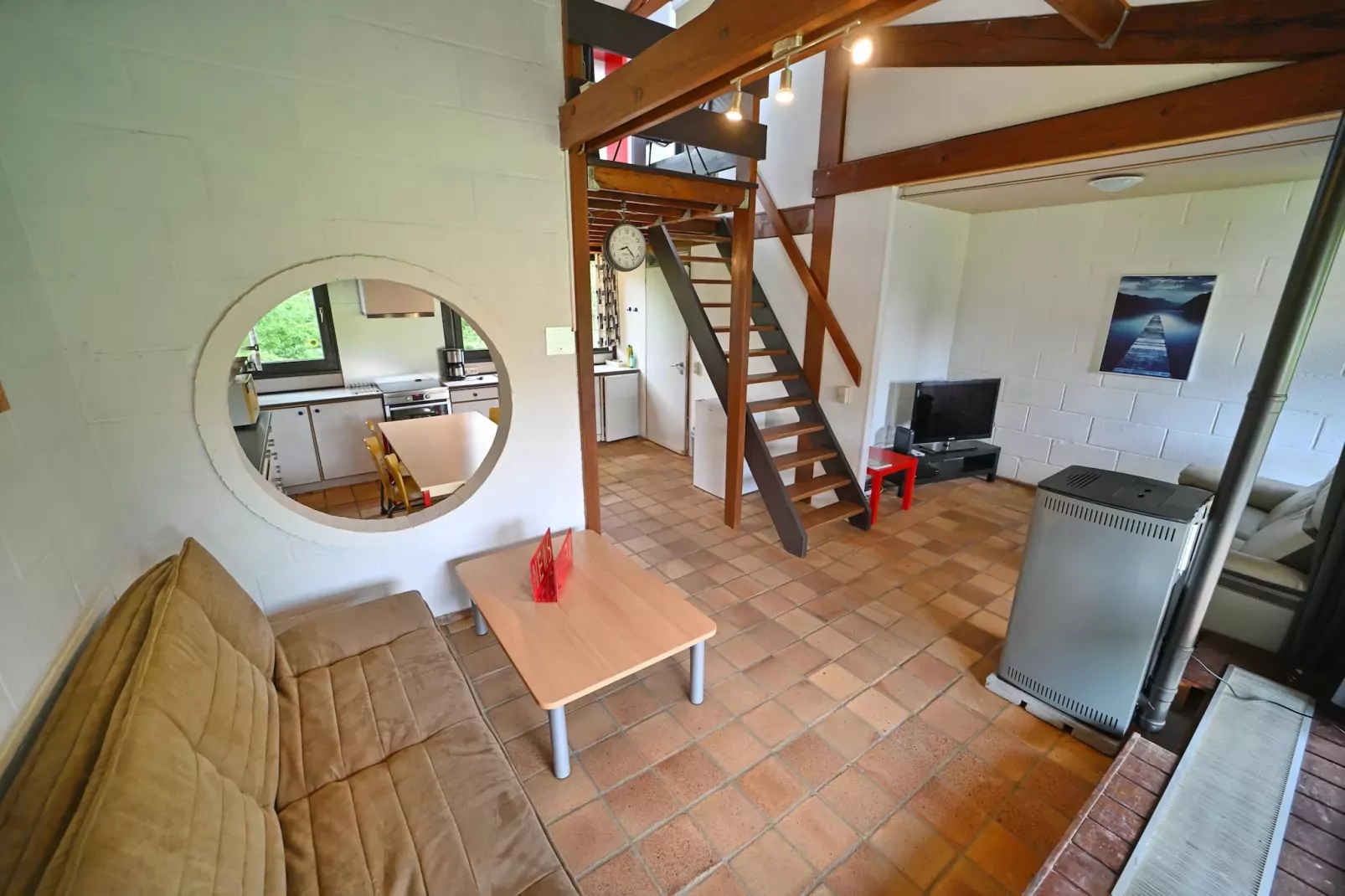 HORLES 114-Woonkamer