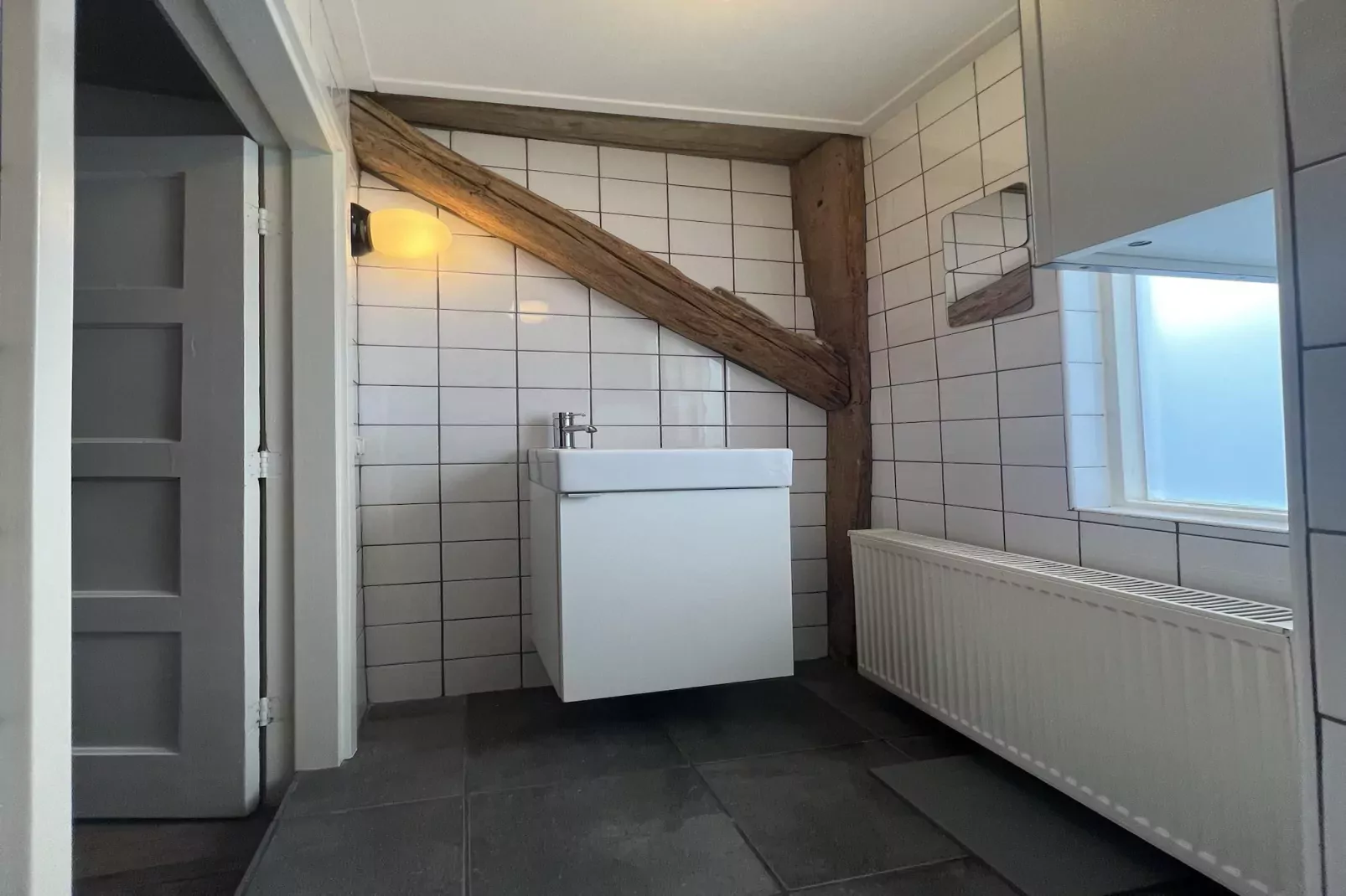 Vakantiewoning Juttepeer-Badkamer